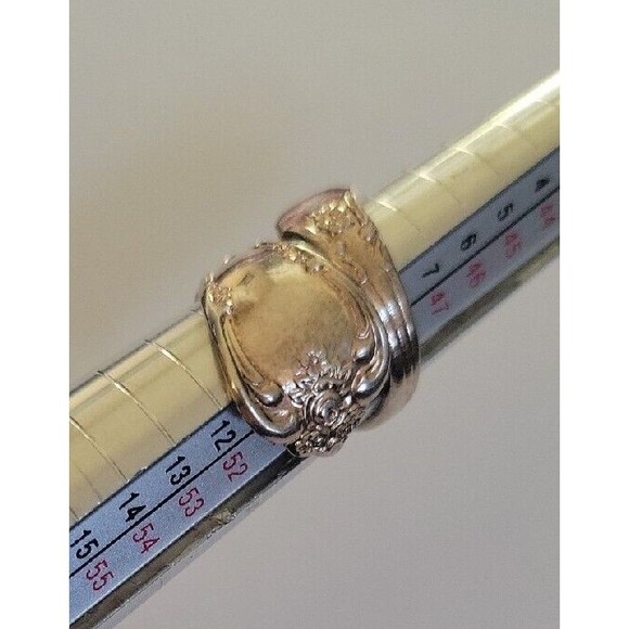 Vintage WM. A. Rogers Oneida Silver Spoon Ring size 4.5 adjustable floral pretty - Picture 6 of 7